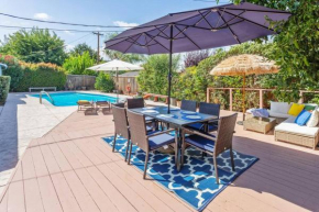 Westwood Spacious Stunning Retreat